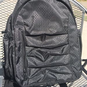 New thirty-one backpack black